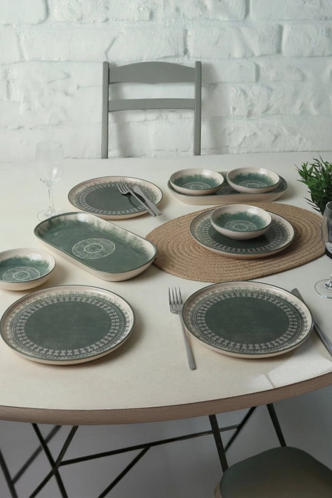 Hermia Set de desayuno de 10 piezas en crema y verde oscuro
